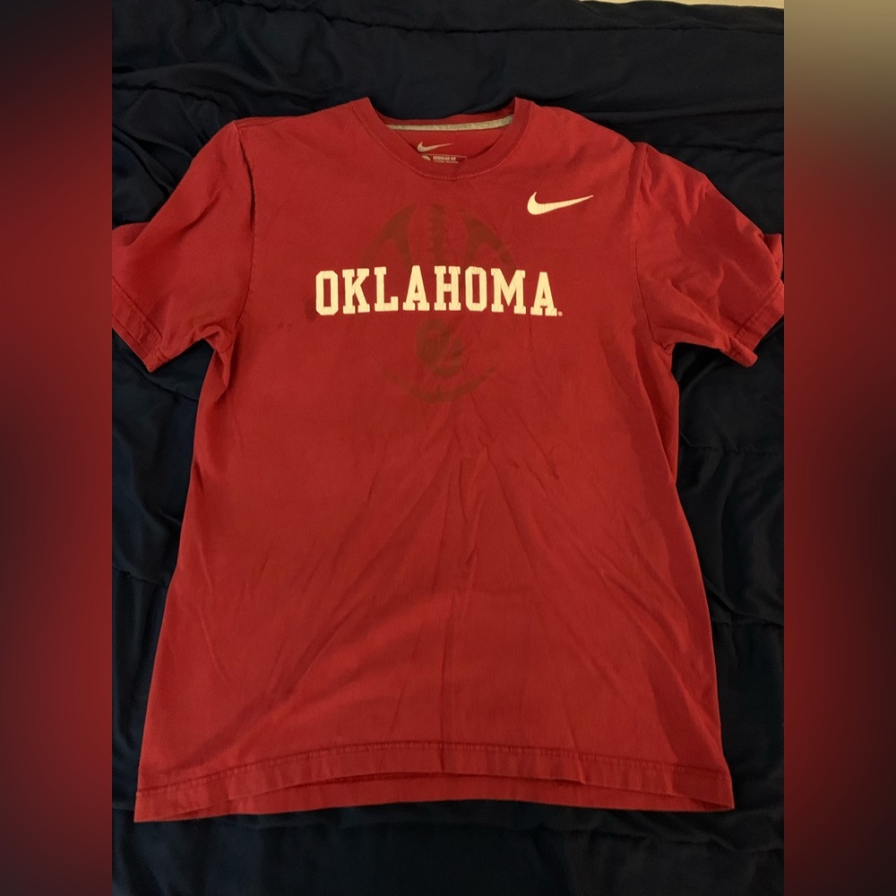 Oklahoma Sooners football t-shirt